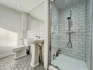 Photo 10- click for photo gallery